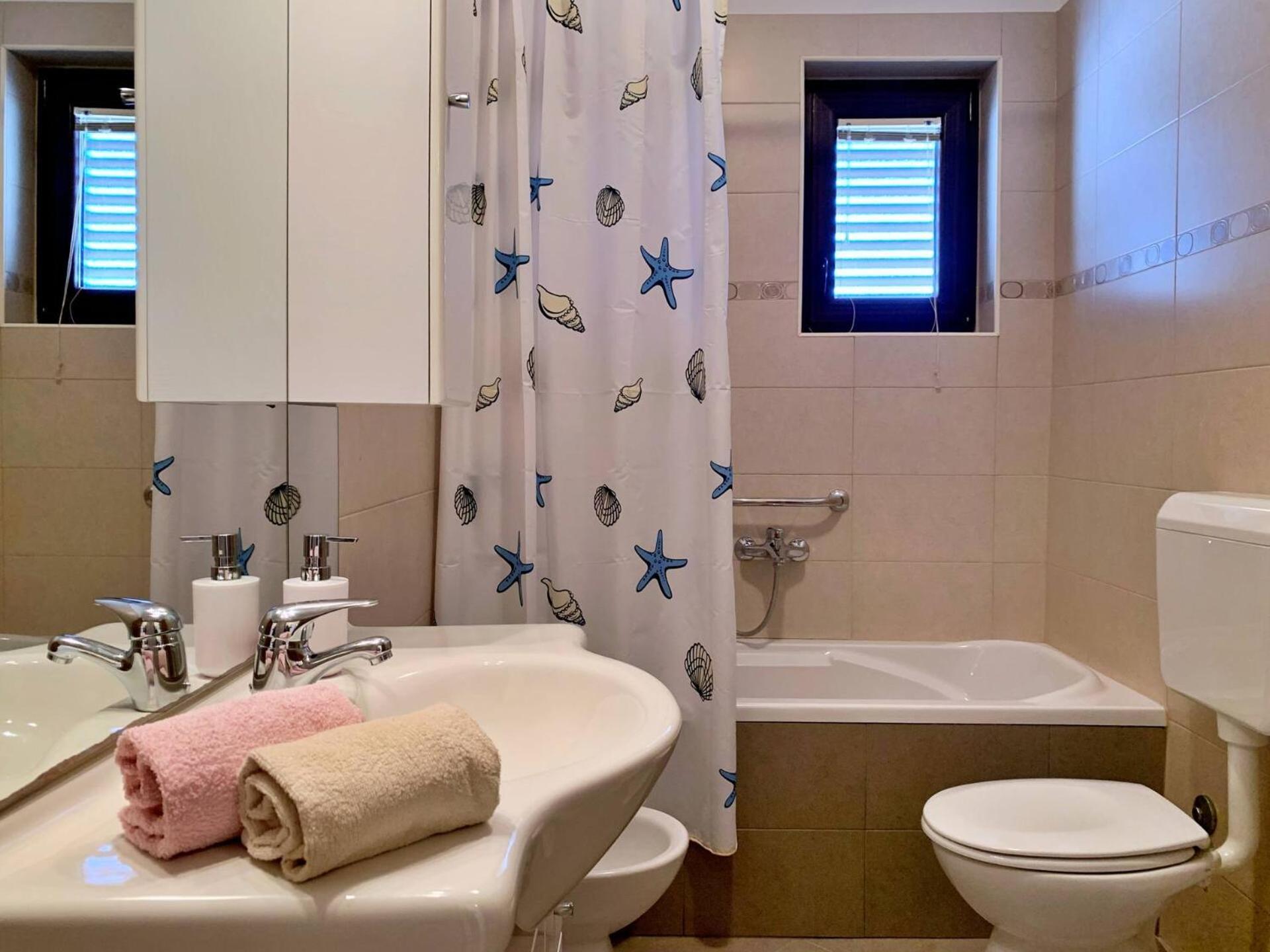 Apartments Viola シロ エクステリア 写真