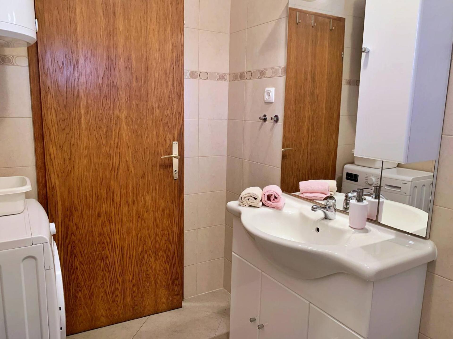 Apartments Viola シロ エクステリア 写真